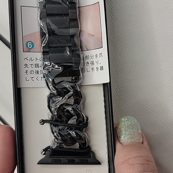 Royce & Roland apple watch band - Picture 2 of 6